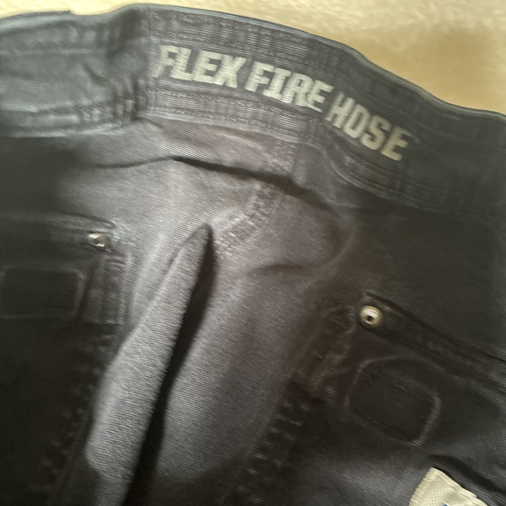 Duluth Trading Flex Fire Hose Cargo Pant Mens Tag-40x32 Fits-38x29 Black Utility - Picture 14 of 16